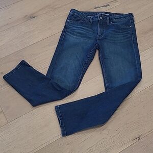 Calvin Klein Women's sz 6 Slim Mid Rise Boyfriend Fit Denim Jeans